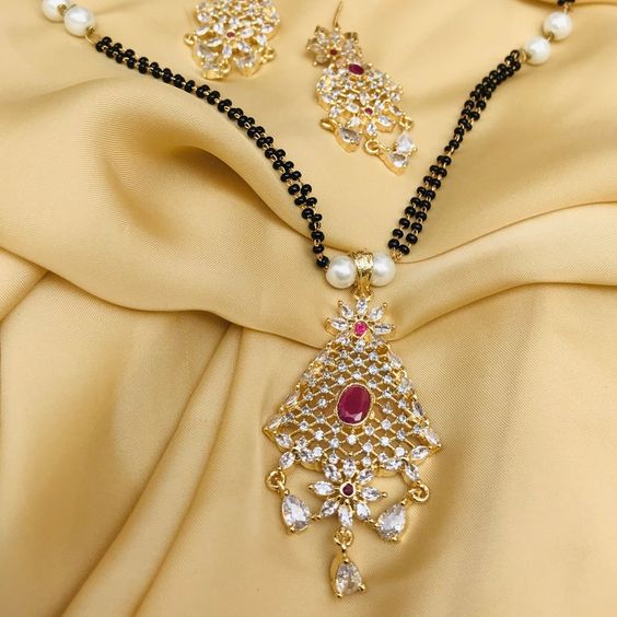 Prime Celebrity Style Mangalsutra With Earring