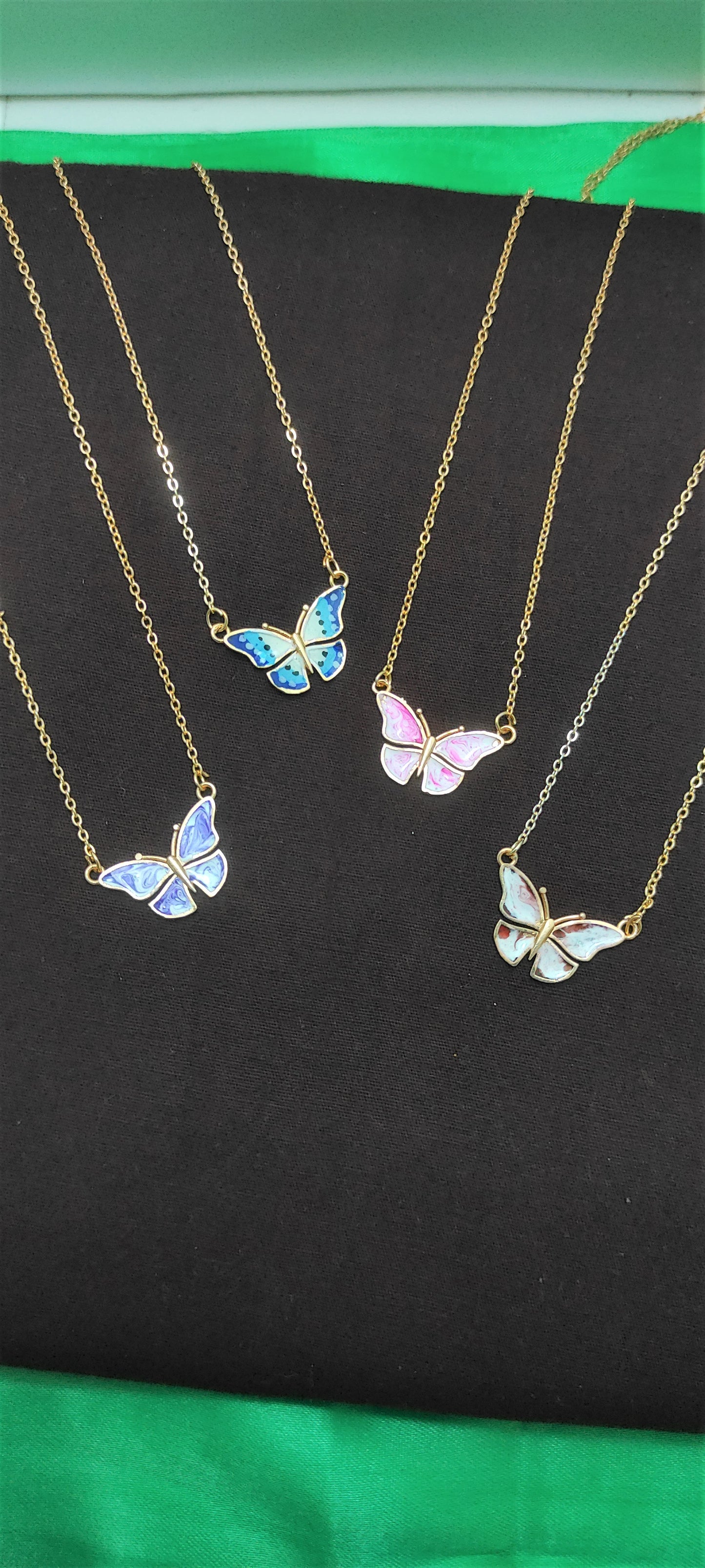 Butterfly Blueshade Meena Pendant Chain