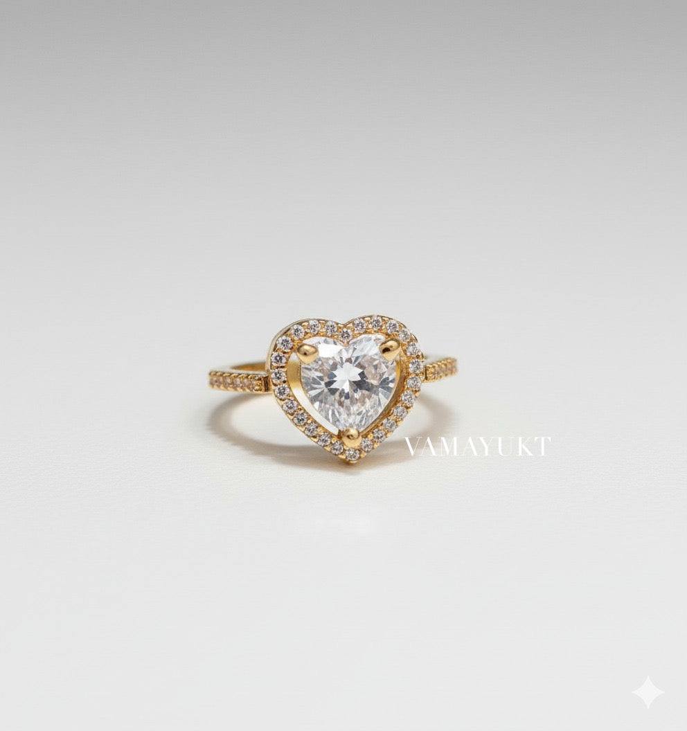 Gold heart cz ring
