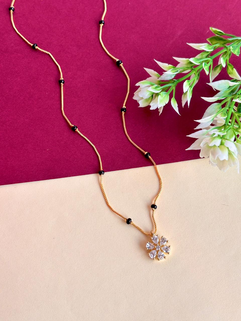 Zuri minimal modern mangalsutra