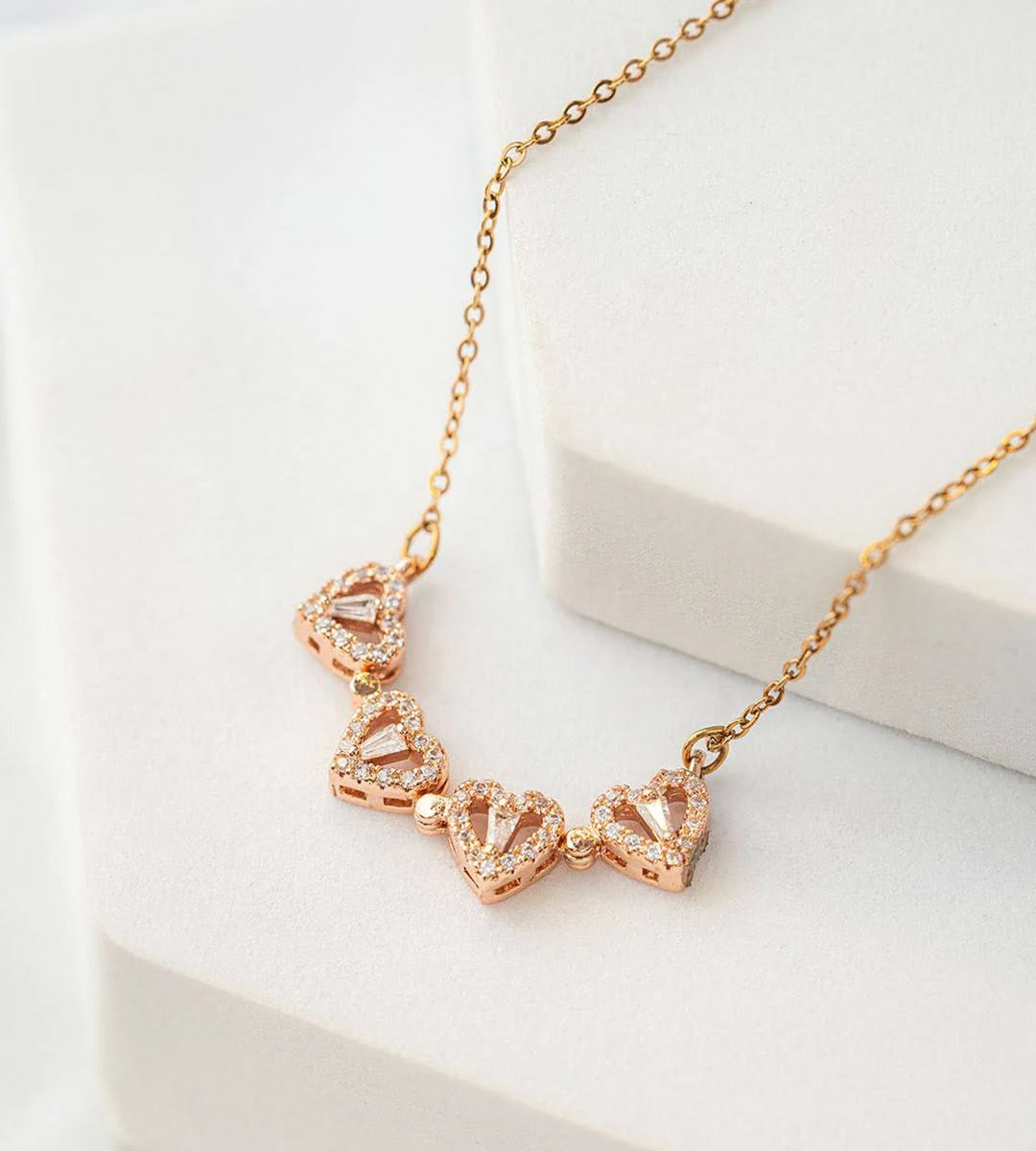 Magnet Chain  4-Hearts Wearable Necklace