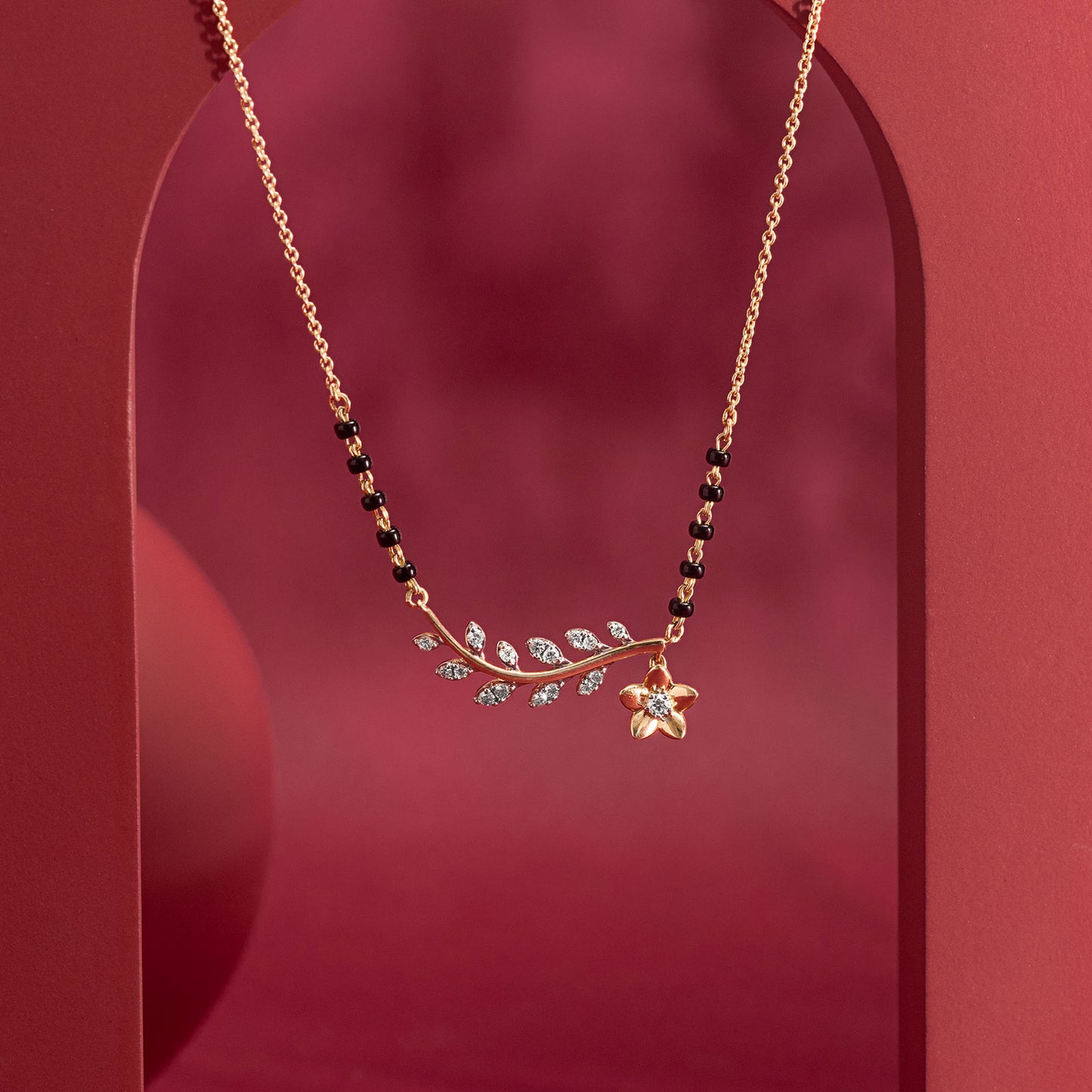 Divyata modern mangalsutra