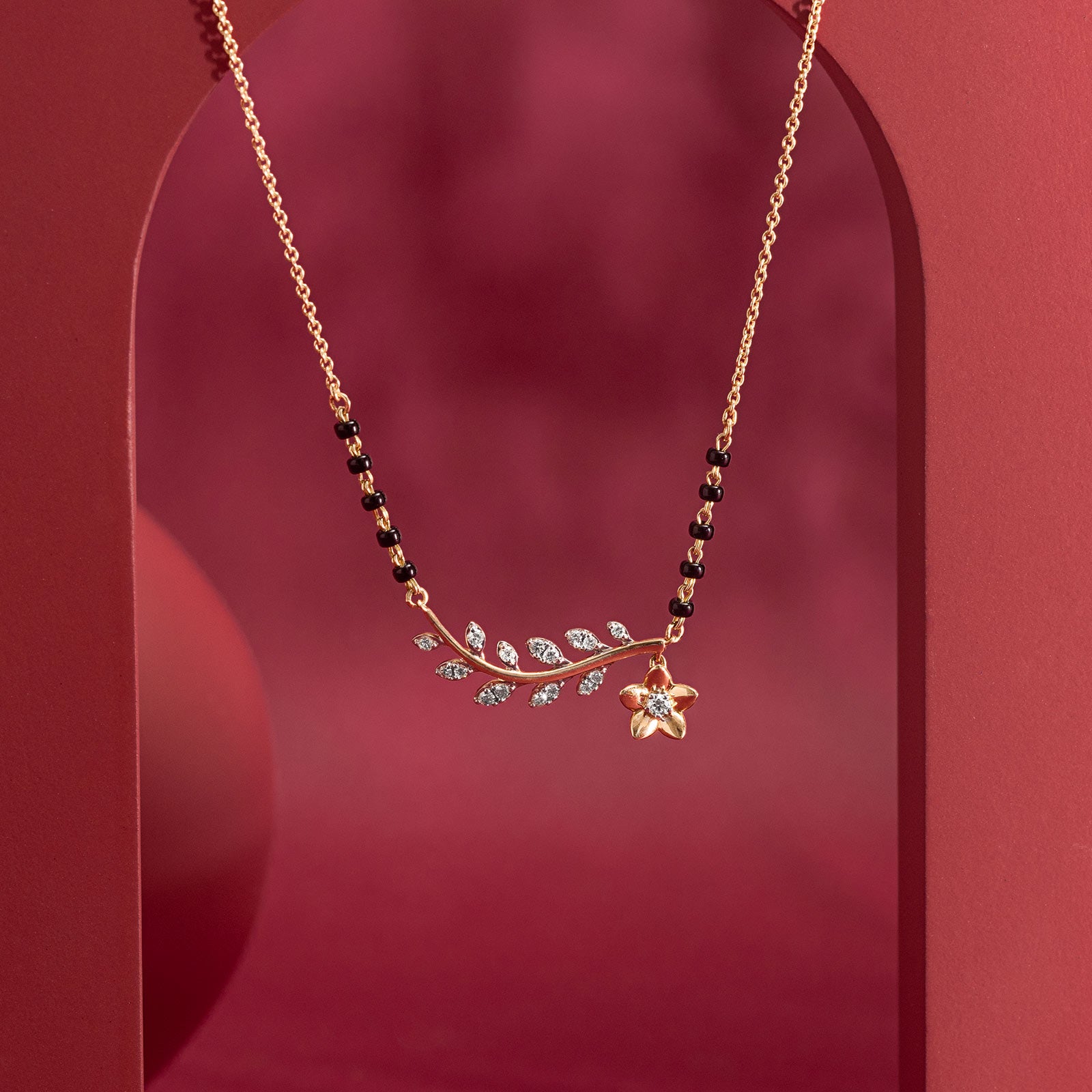 Divyata modern mangalsutra