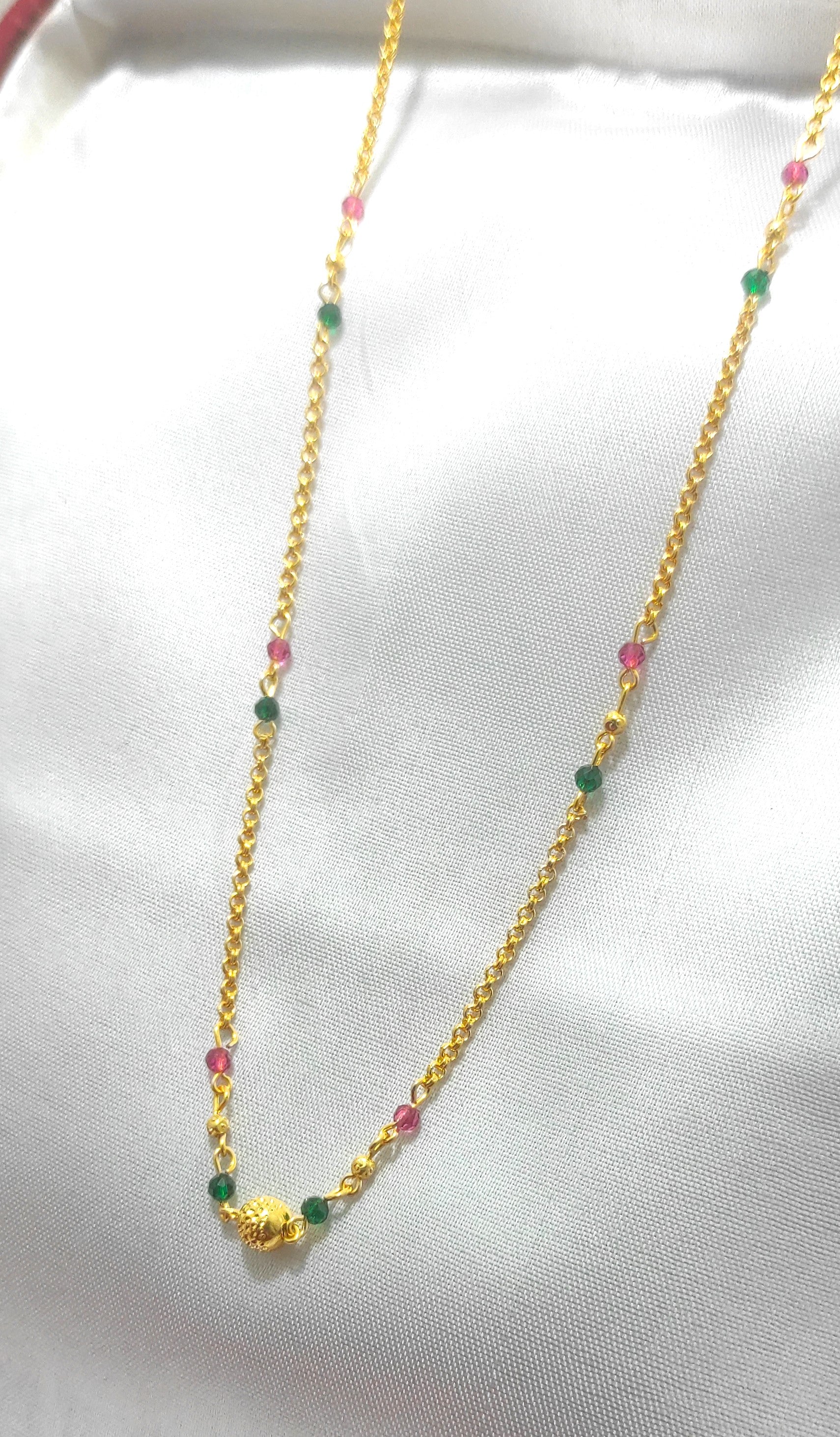 Gold Ball Single Layer Chain Ruby & Green | Fine Design Jewelry & Accessories |