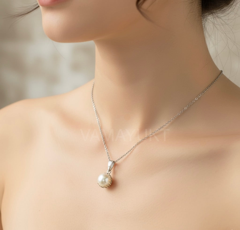 Silver Pearl Pendant Chain Dailywear 18 Inch
