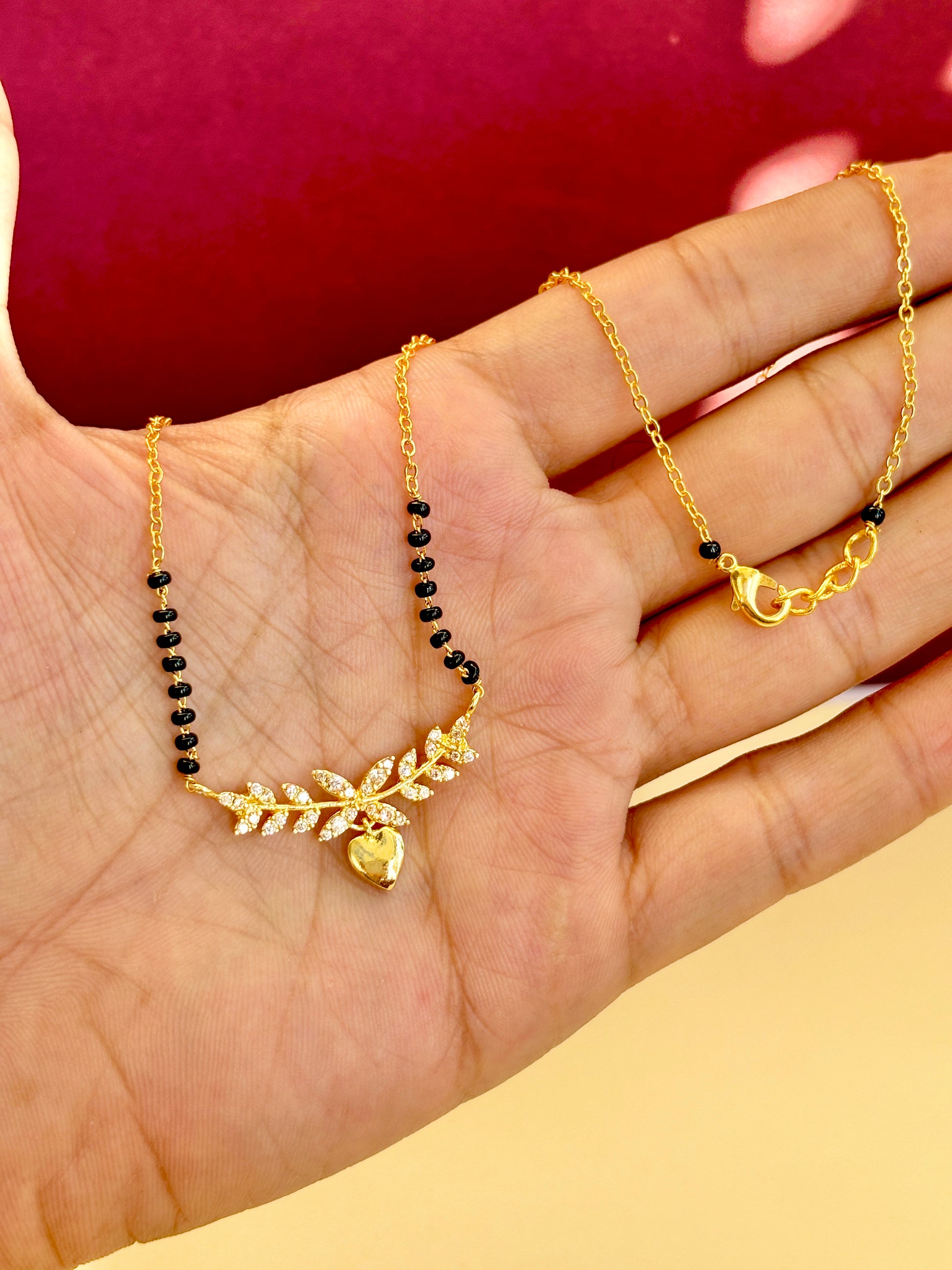 Aditi modern mangalsutra Gold
