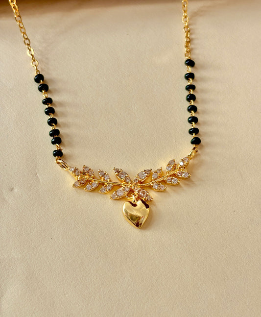 Aditi modern mangalsutra Gold