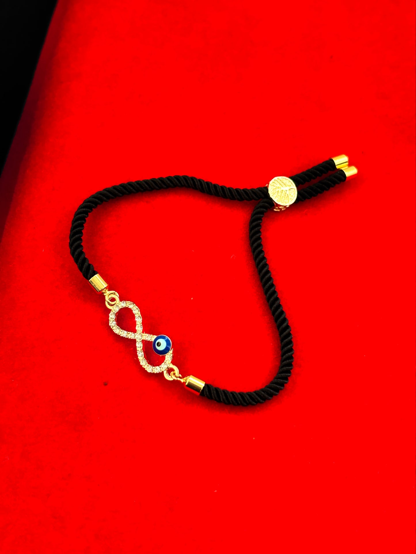 Black Infinity Bracelate