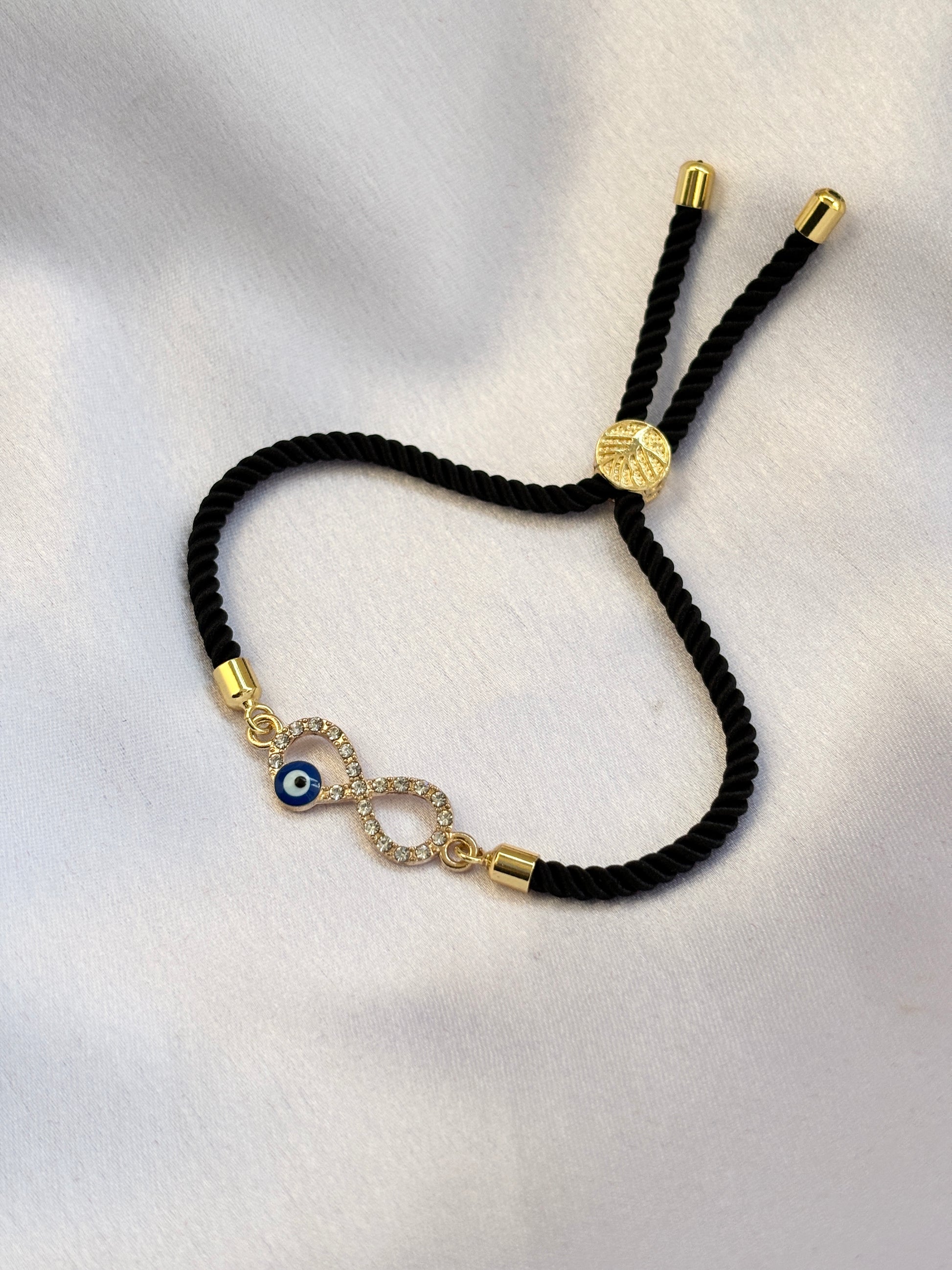 Black Infinity Bracelate