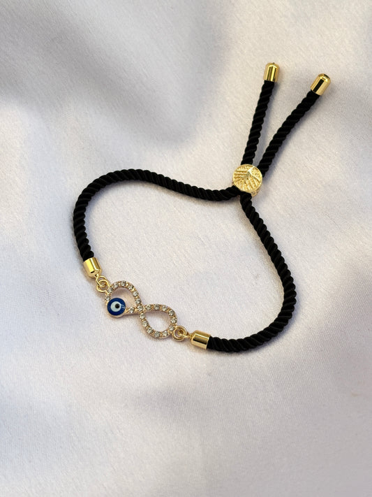 Black Infinity Bracelate