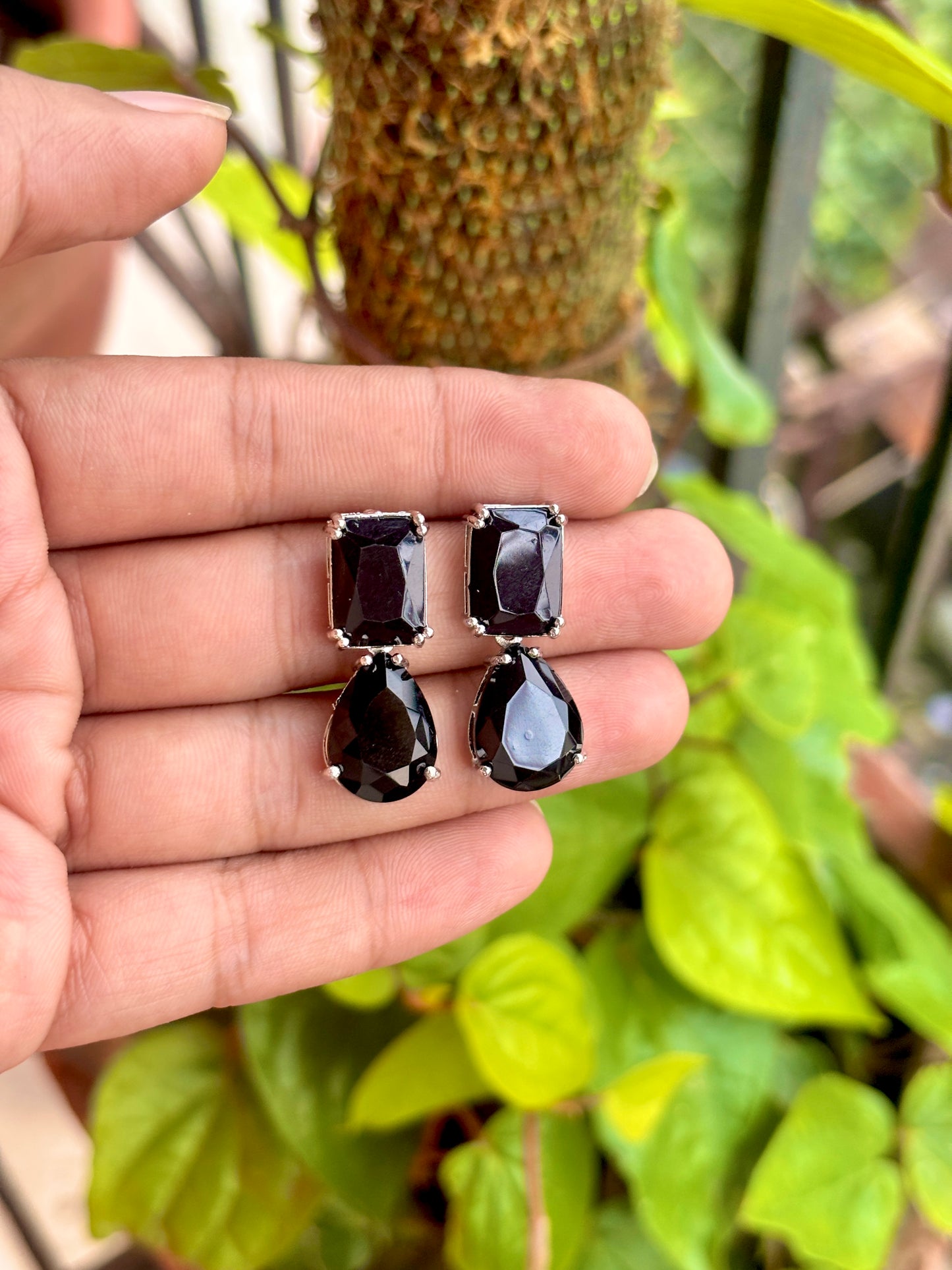 Black drop zircon earring