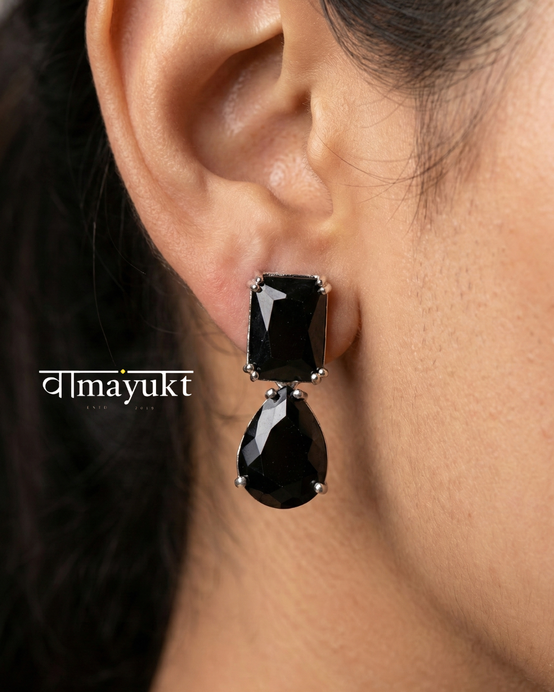 Black drop zircon earring