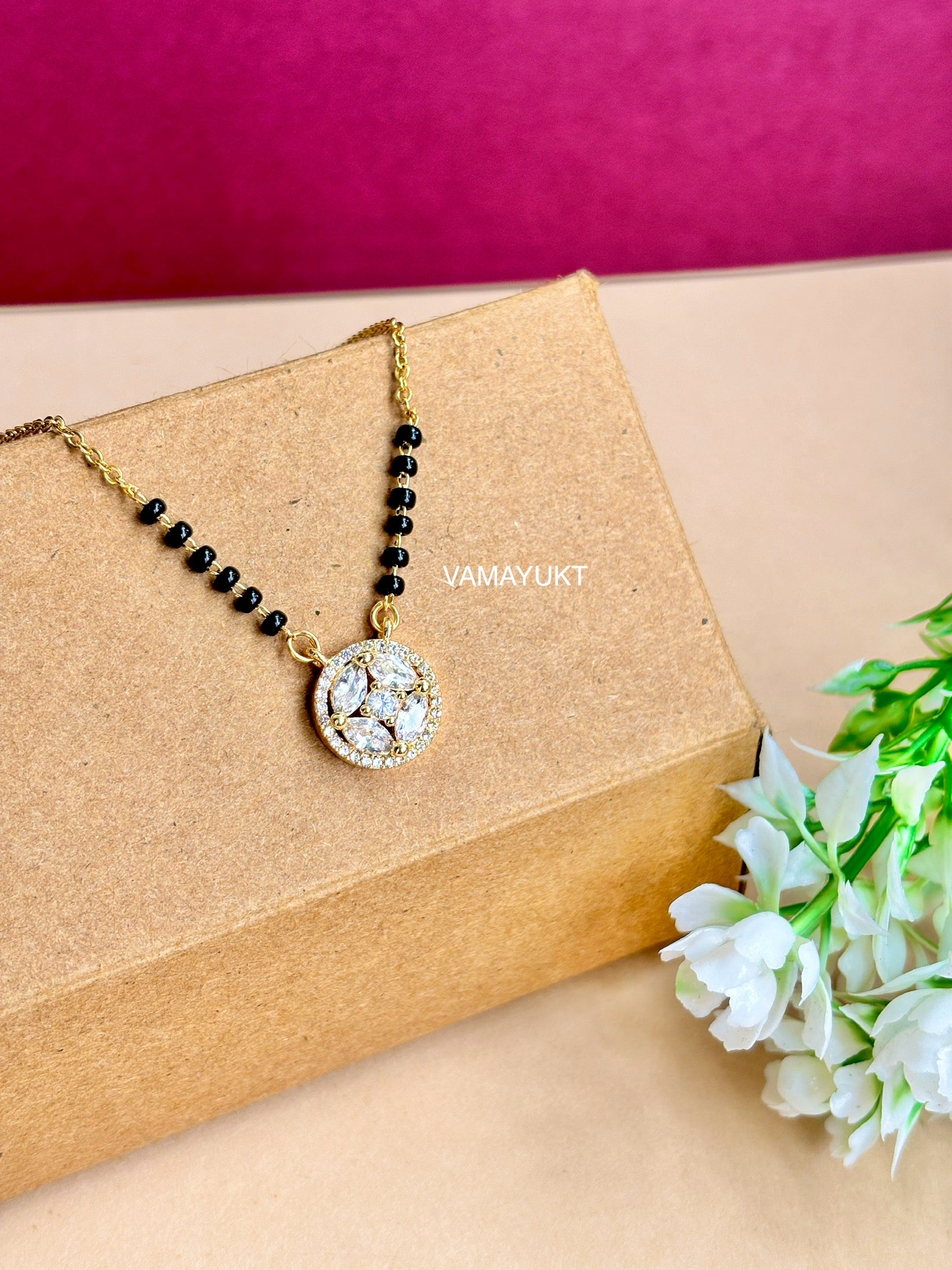 Carvy modern mangalsutra