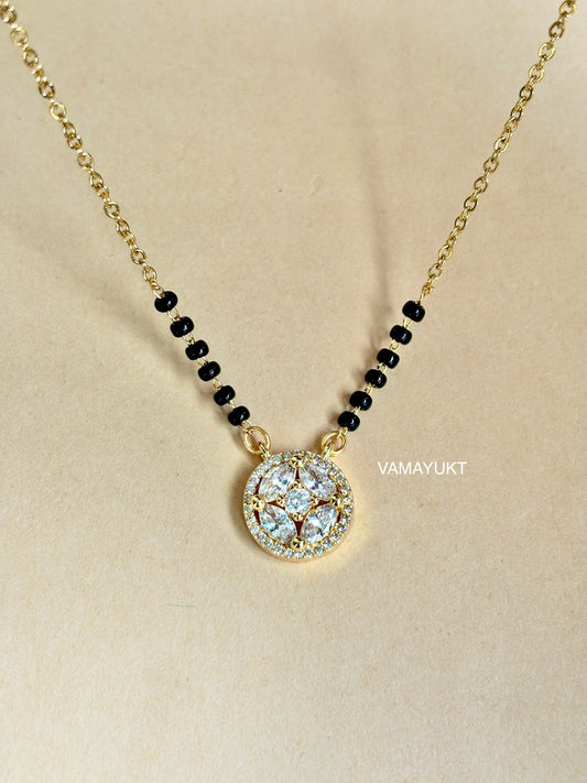 Carvy modern mangalsutra