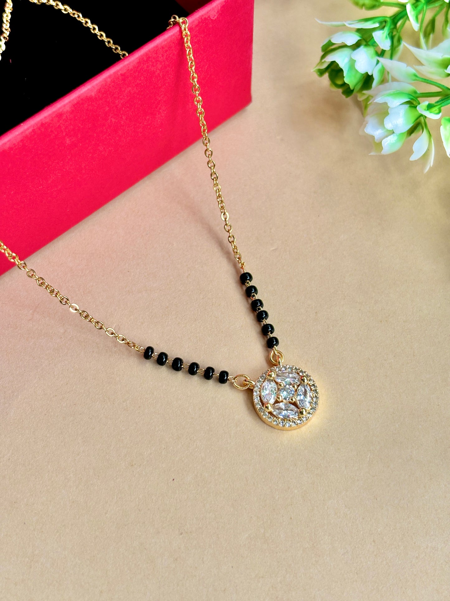Carvy modern mangalsutra