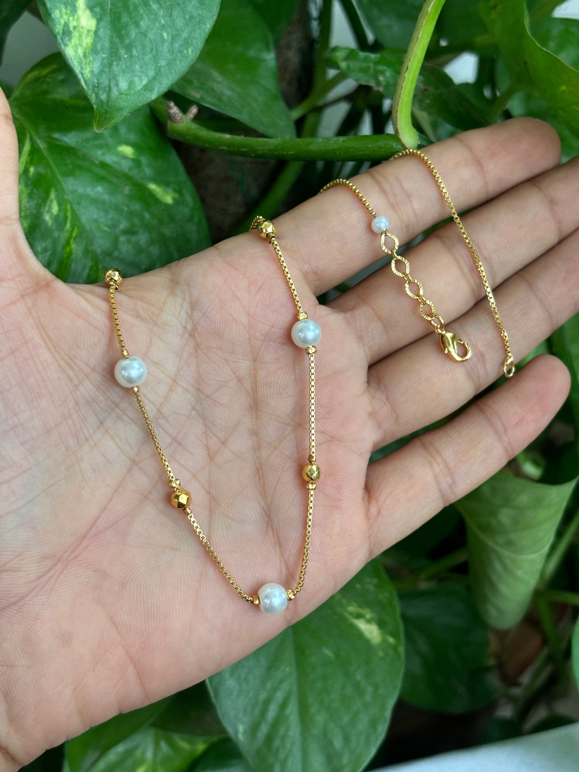 Elegant pearl Mala 18inch