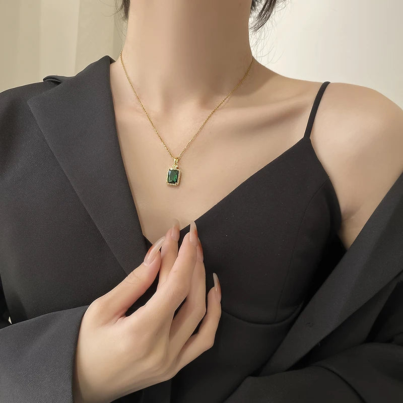 Emerald Green necklace