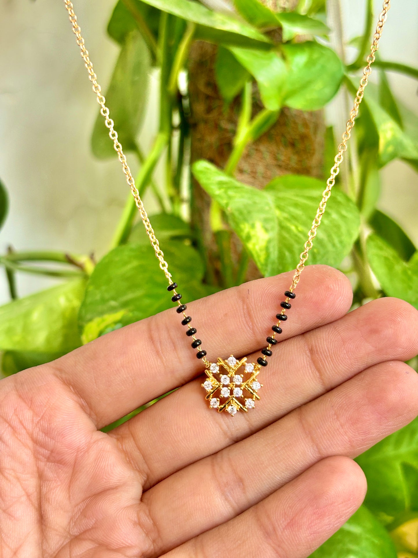 Erum modern mangalsutra