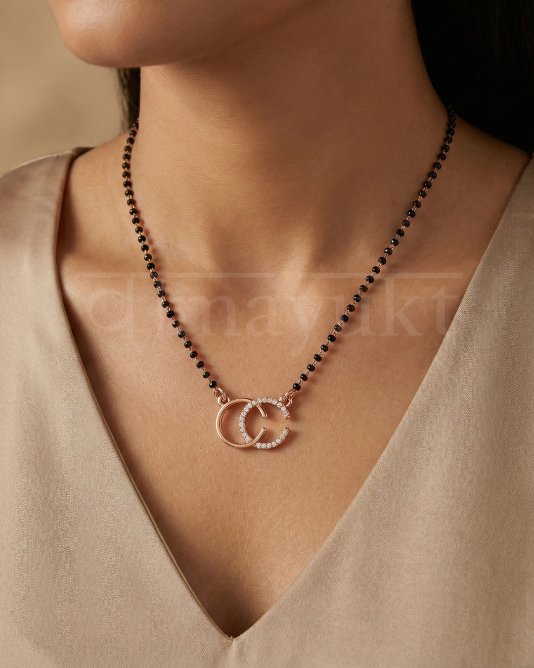 Evara Curve mangalsutra