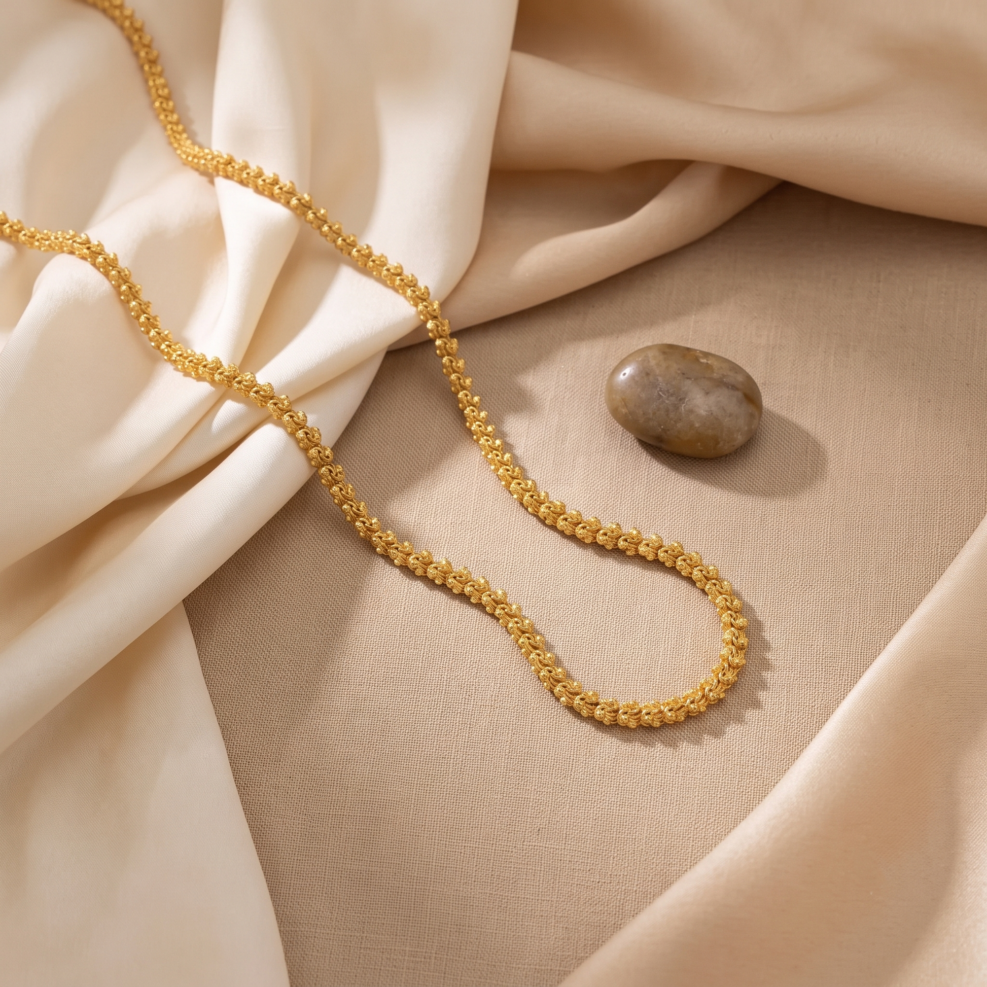 Gold filigiri chain 22 inch