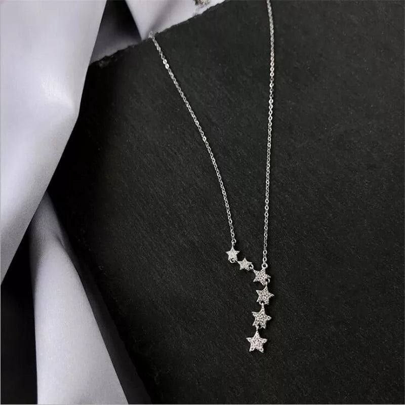 Hanging Star Pattern Chain Pendant