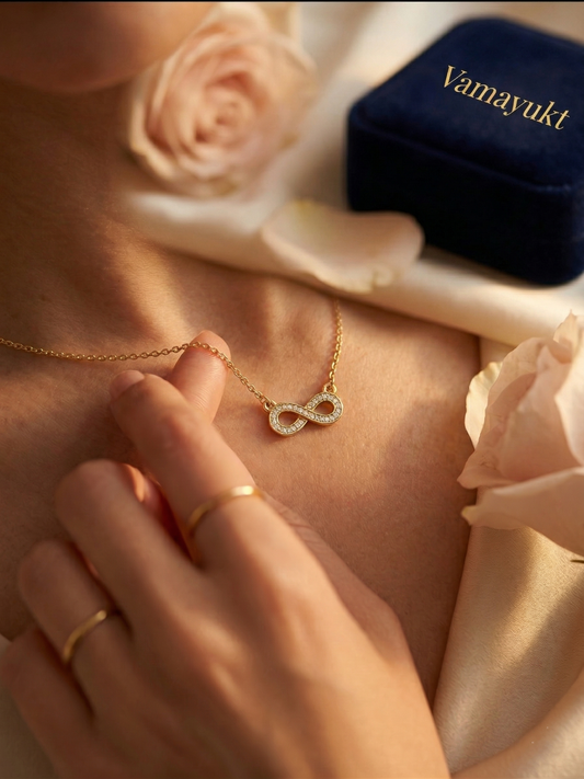 Infinity necklace gold plated
