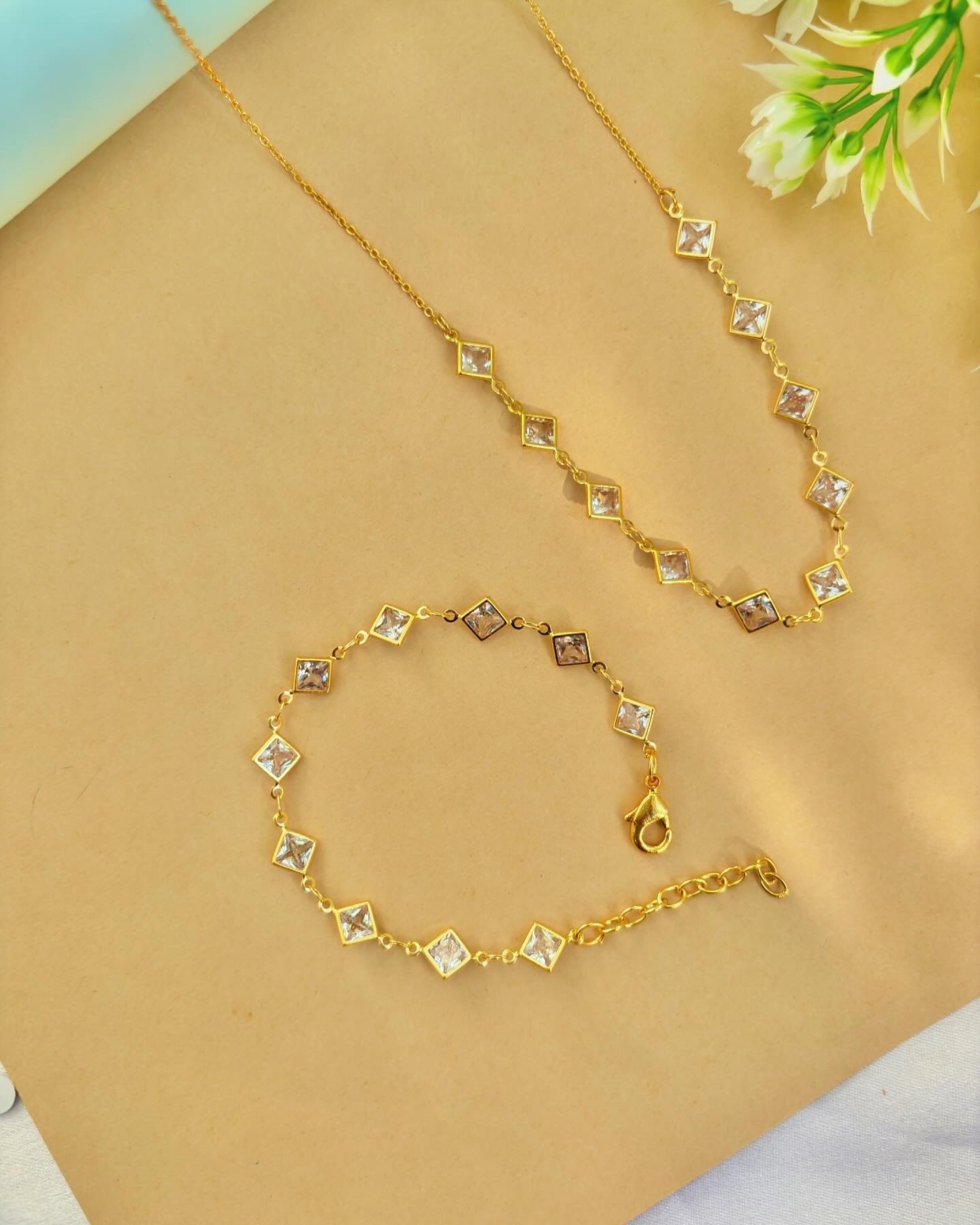 Combo Set of Iris A.D chain & Bracelate