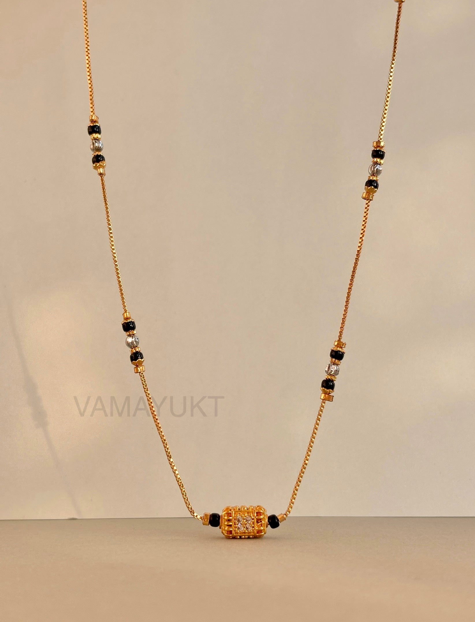 Veeha 18 k modern mangalsutra
