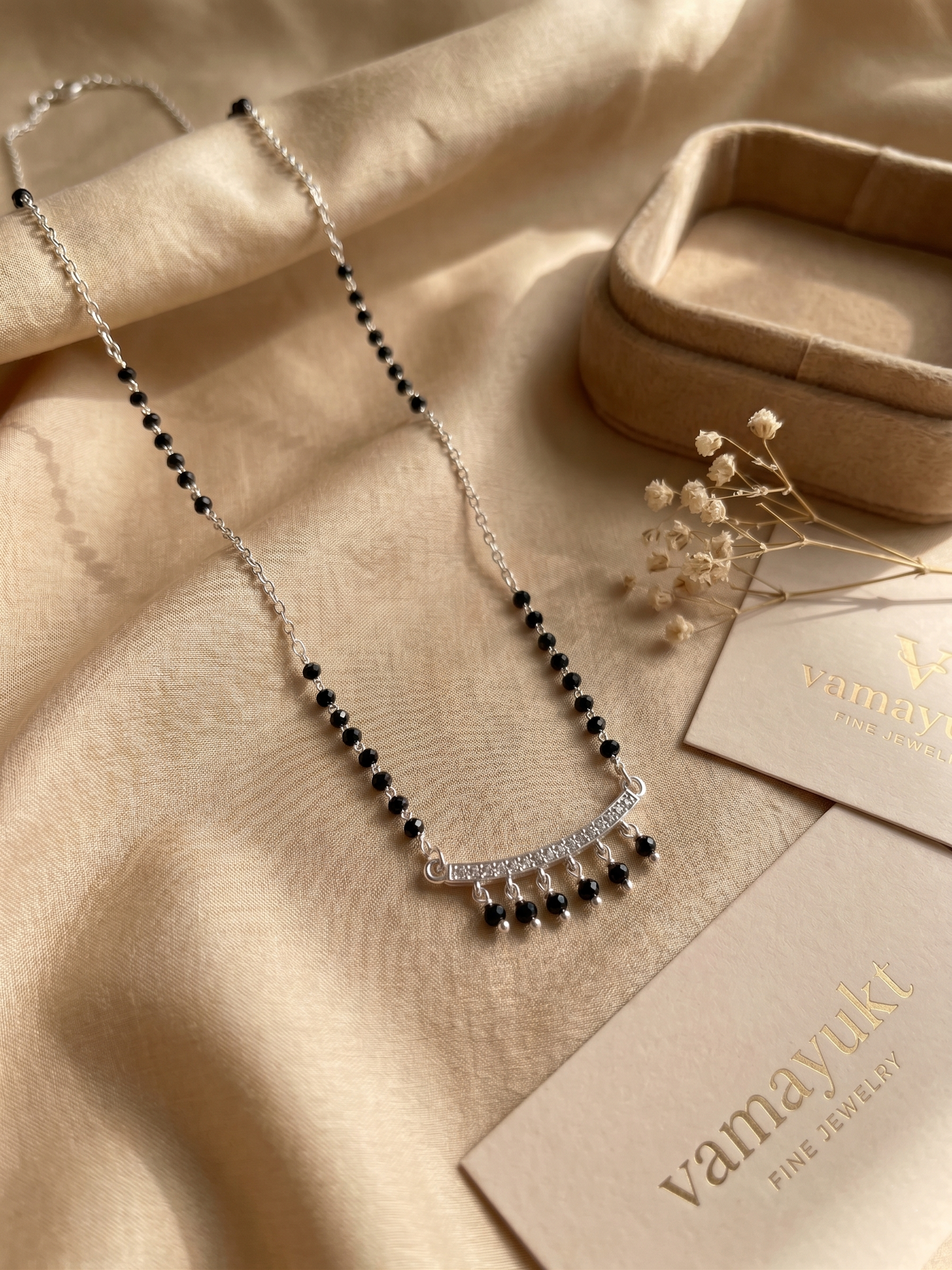 Noir Chandra Silver2 step Mangalsutra ✨