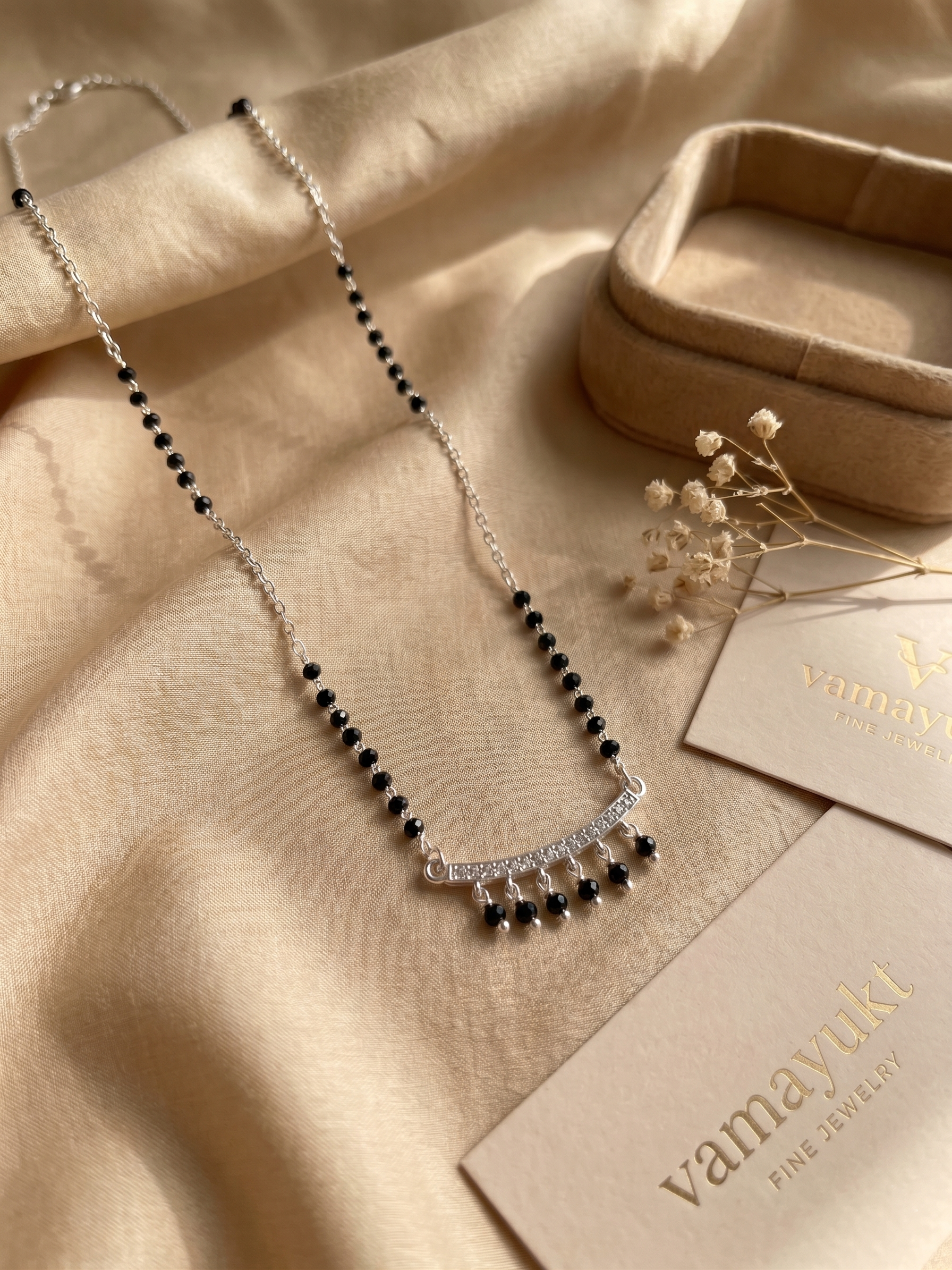 Noir Chandra Silver2 step Mangalsutra ✨