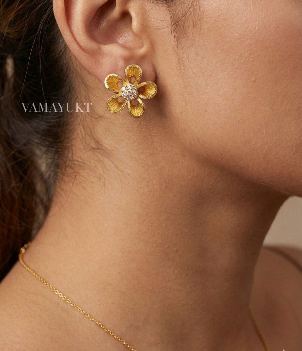 Pushpa-Chakra Studss earring