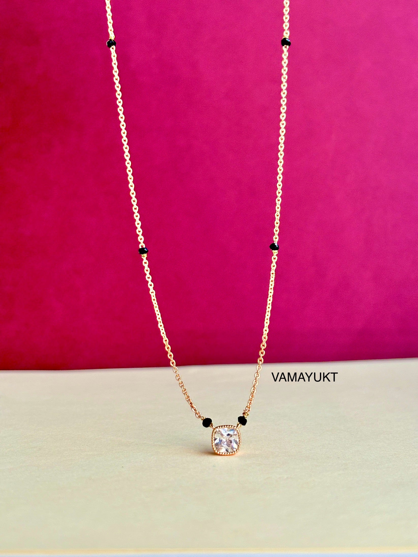Solitaire 3 bead mg