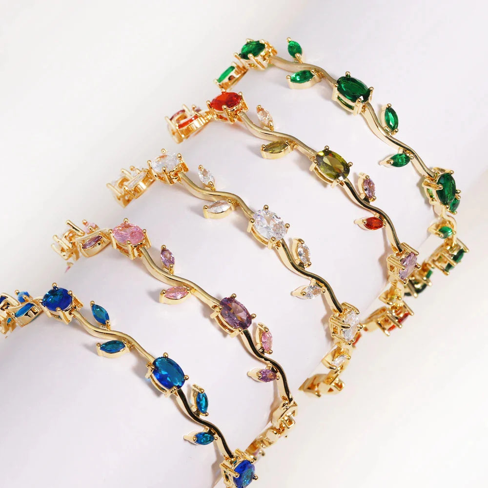 Tulip bracelate white