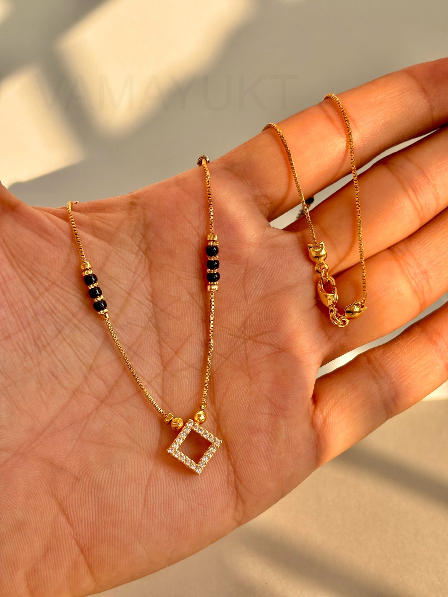 Freya 18k gold plated mg