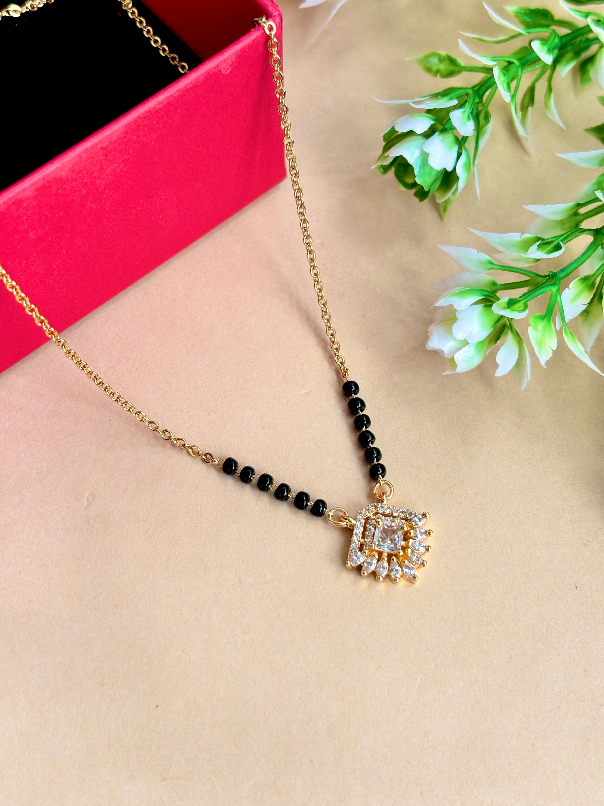 Yami modern mangalsutra