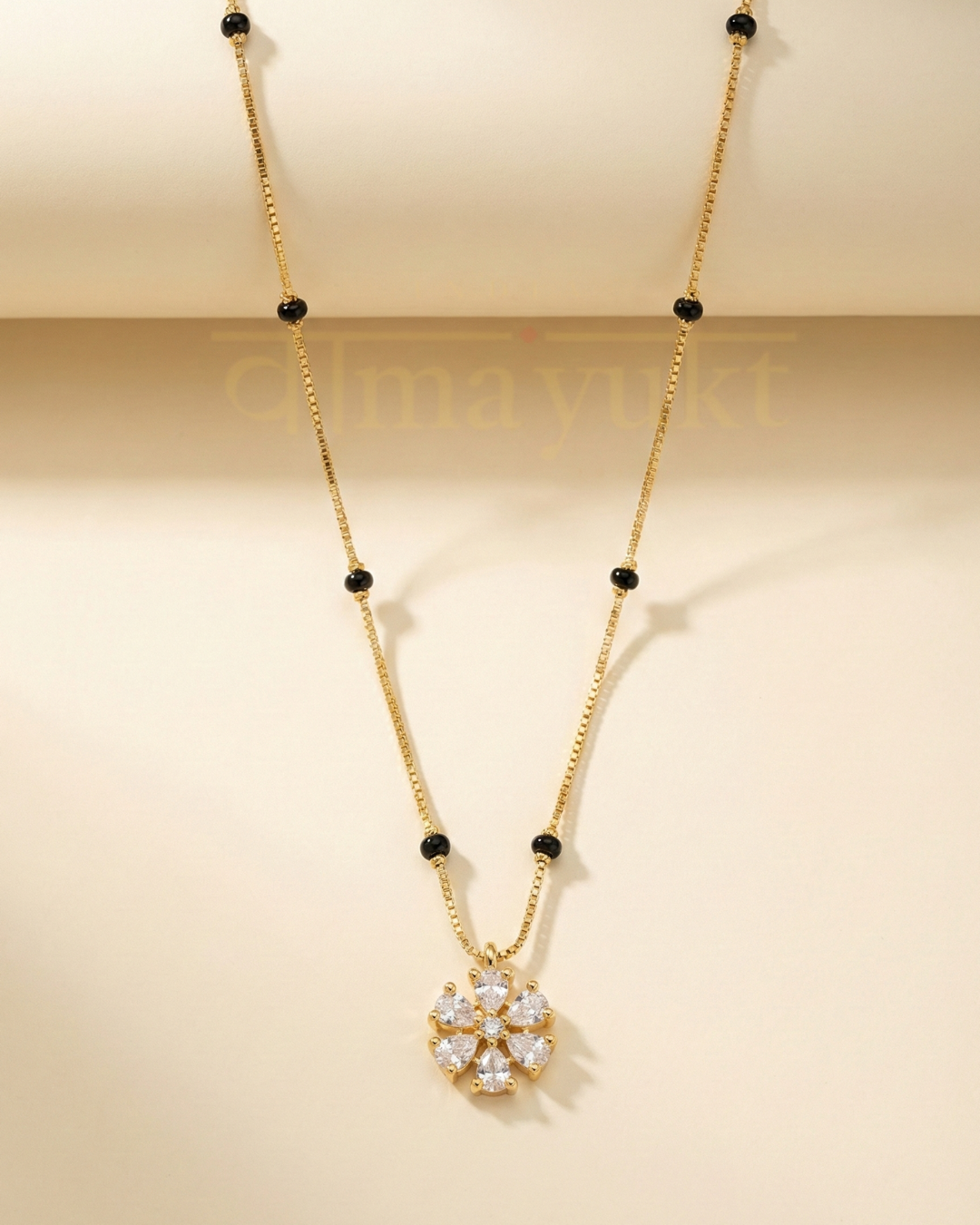 Zuri minimal modern mangalsutra