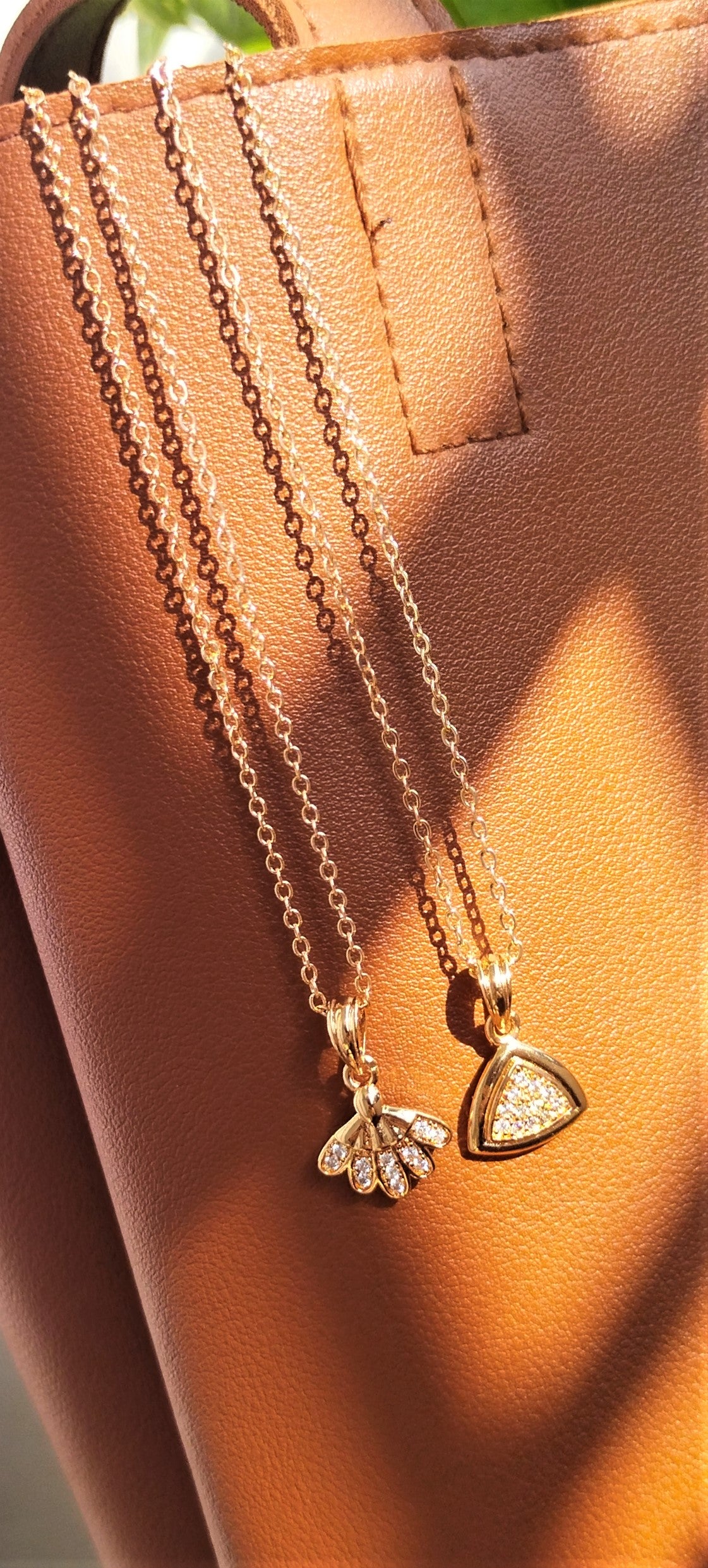 Minituare Butterfly  Rosegold Plated Pendant & Chain