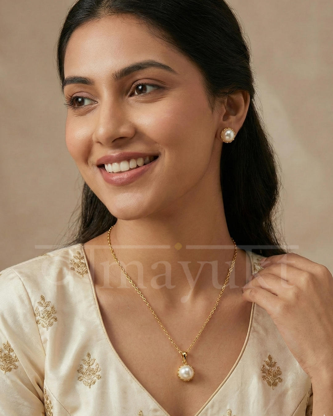Pearl Pendant Chain With Earring