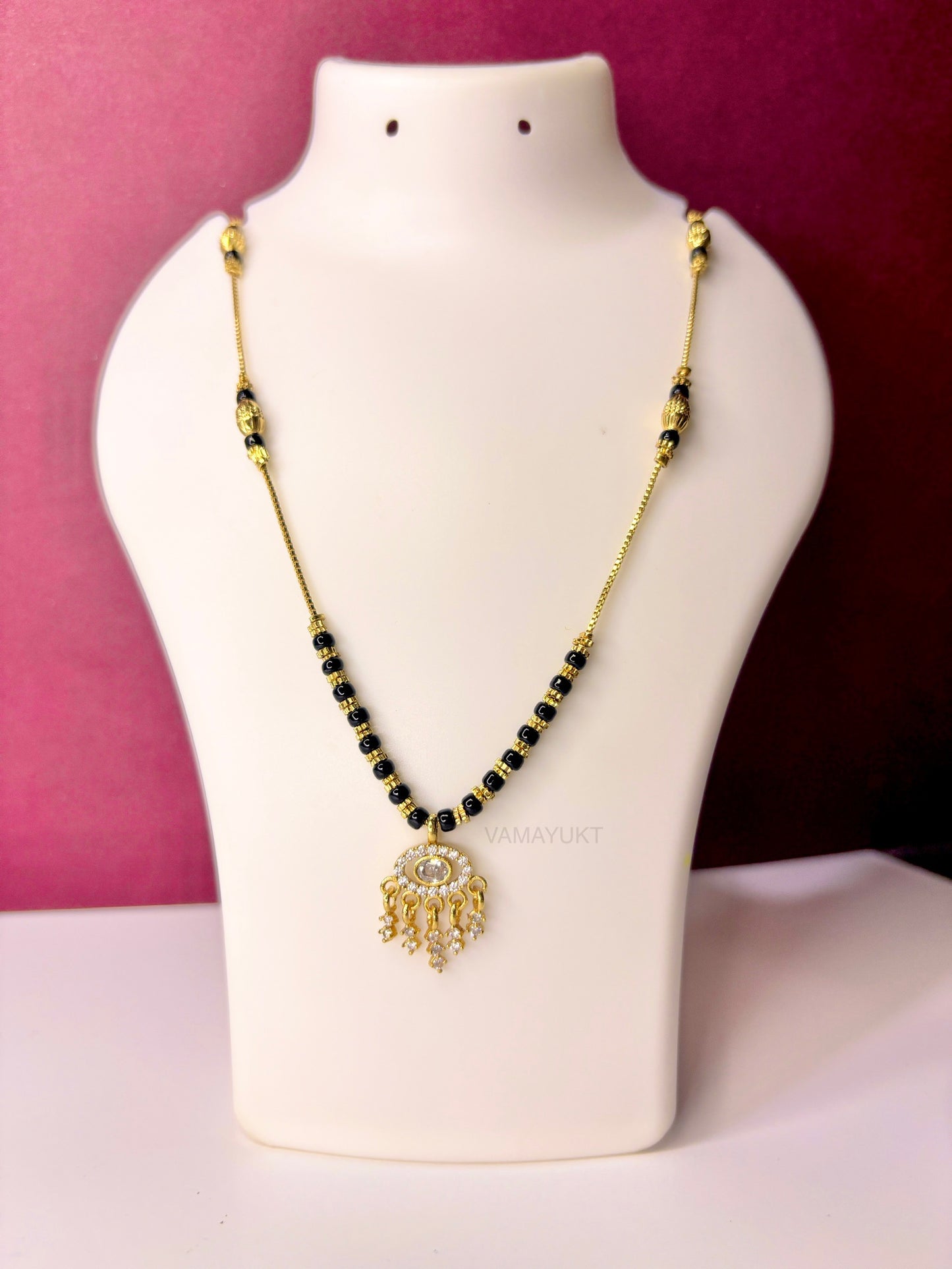 Zara 18 k modern mangalsutra