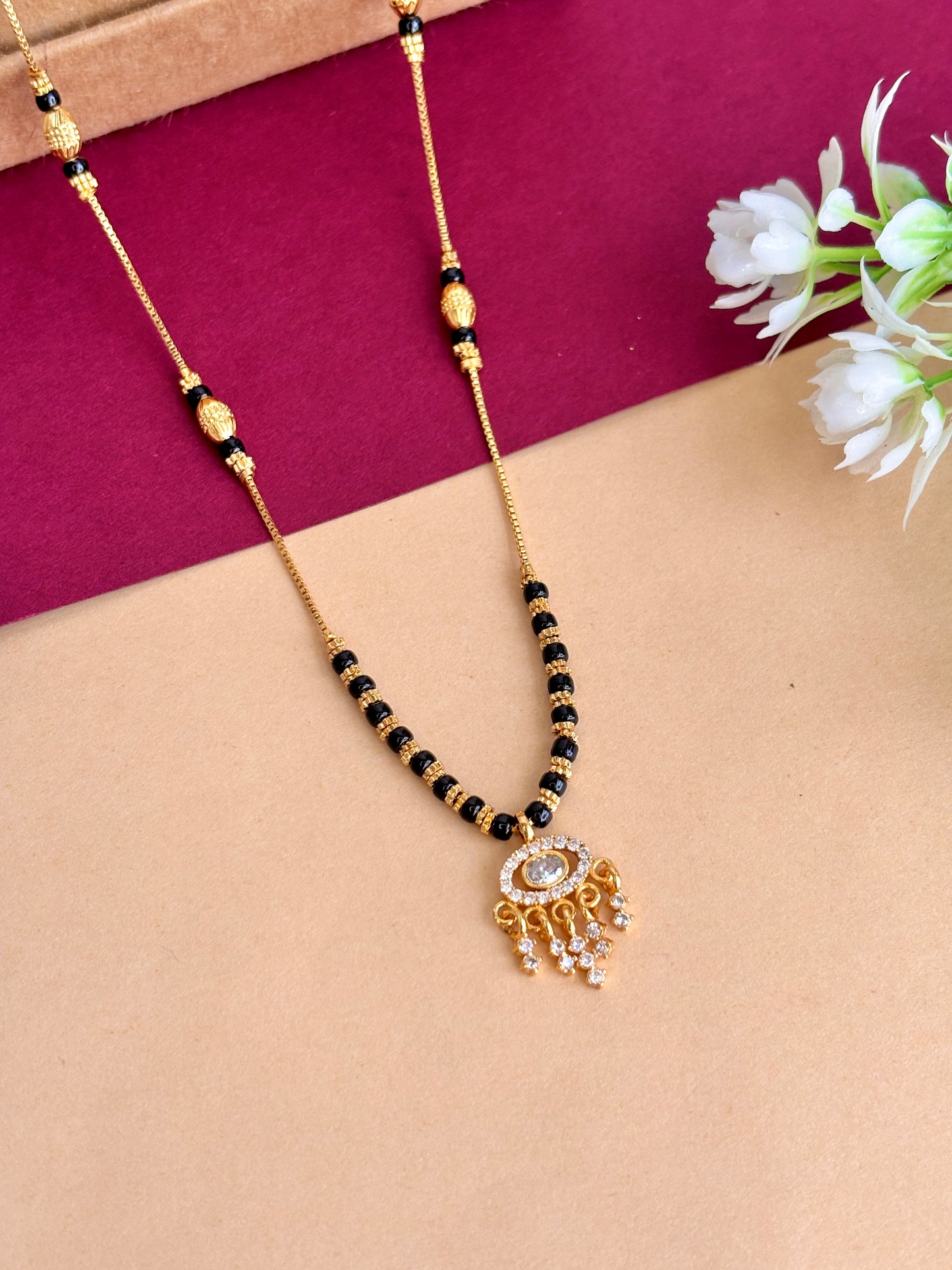 Zara 18 k modern mangalsutra