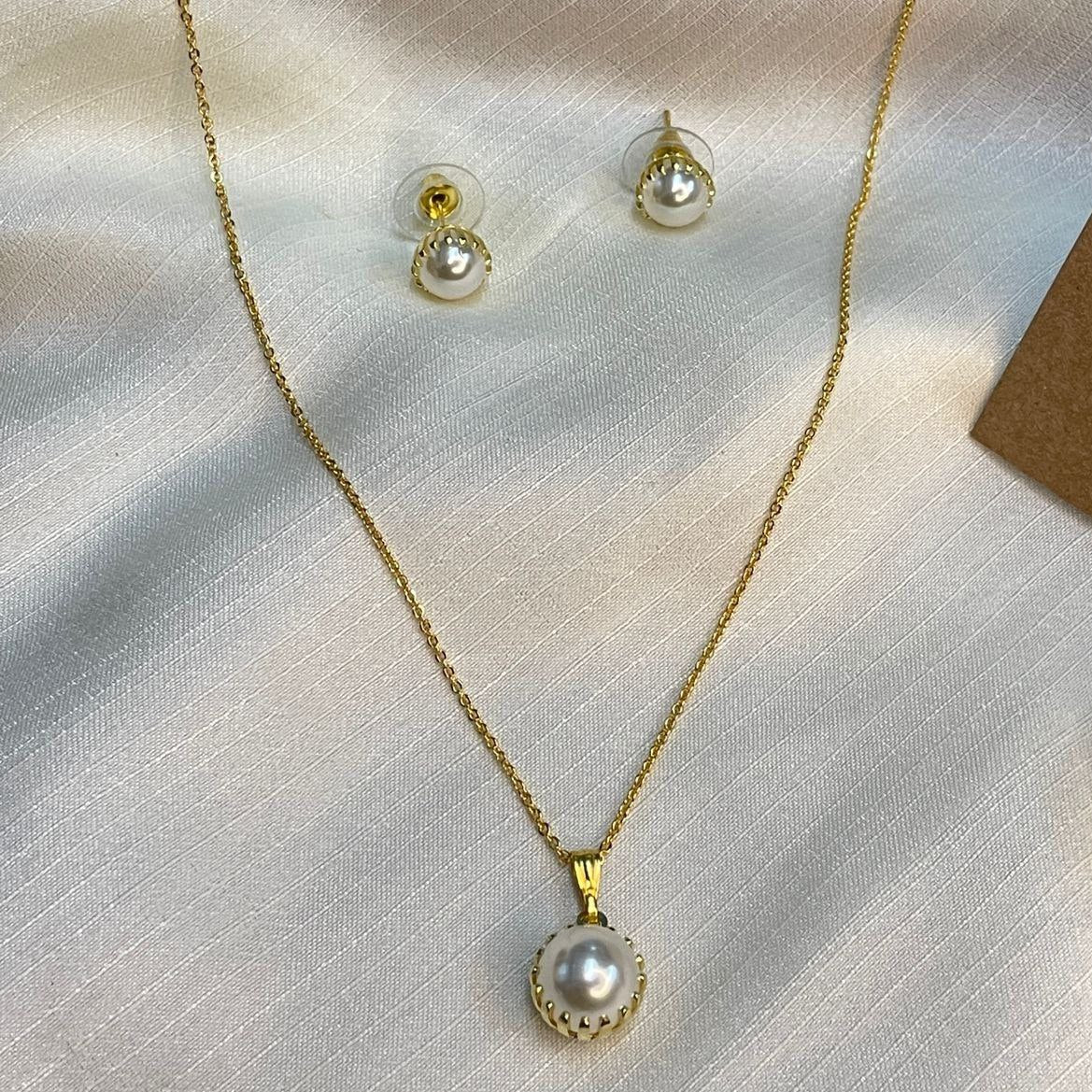 Pearl Pendant Chain With Earring