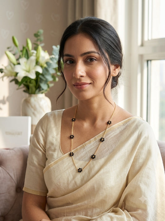 Black daisy flower mangalsutra